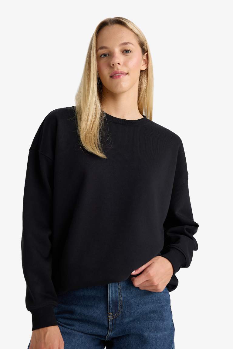 Oversize Geniş Kalıp Bisiklet Yaka Basic Düz Kalın Sweatshirt