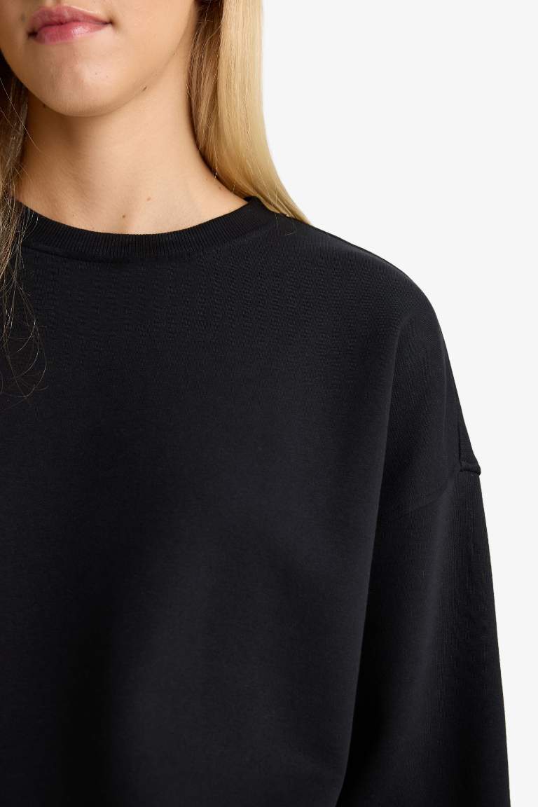 Oversize Geniş Kalıp Bisiklet Yaka Basic Düz Kalın Sweatshirt