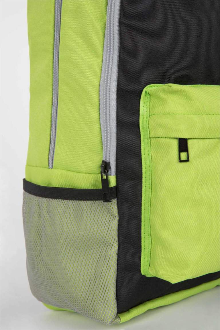 Green MAN Men's Printed Backpack with Laptop Compartment 2547515 DeFacto