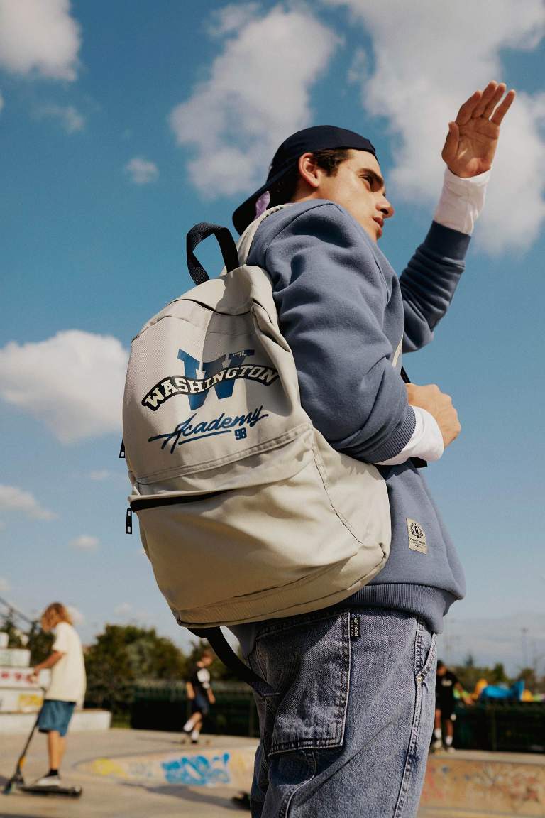 Unisex Waterproof Fabric School Backpack