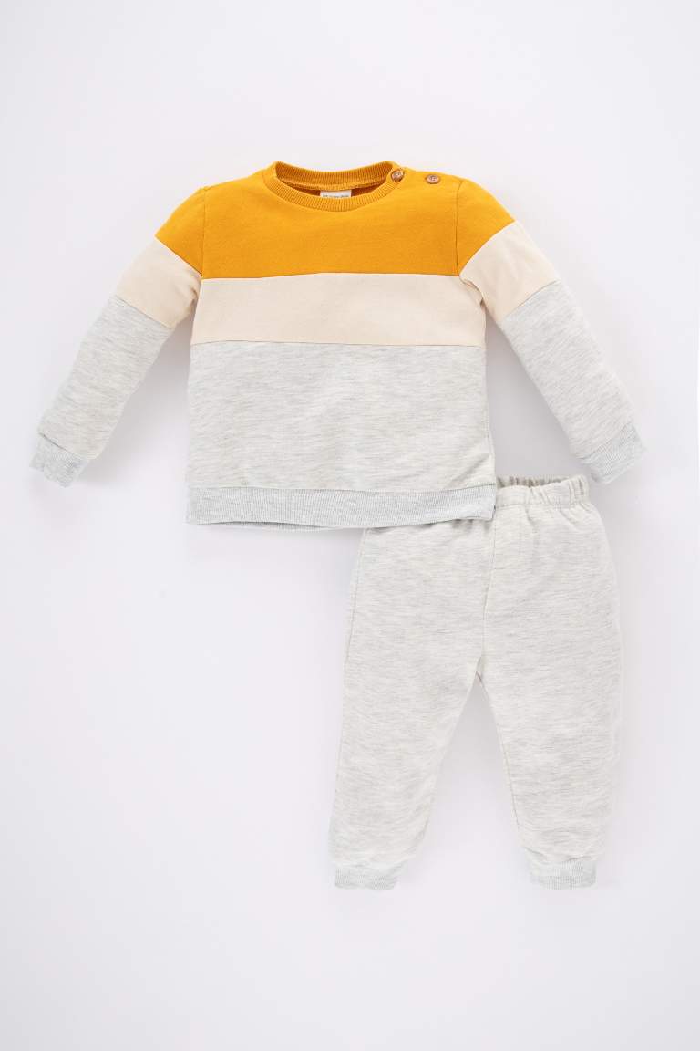 2 piece Regular Fit Crew Neck Color Block Set