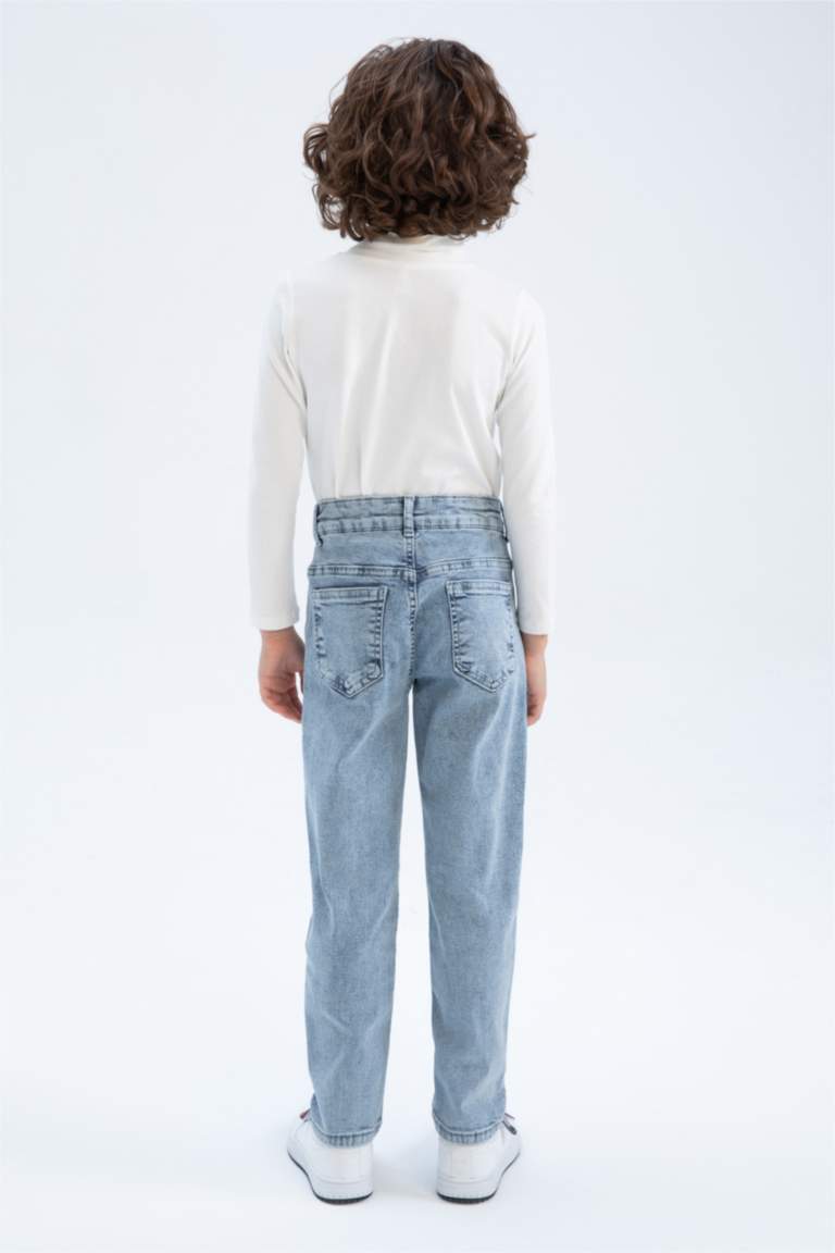 بنطلون جينز ولادي سليم فيت ممزق