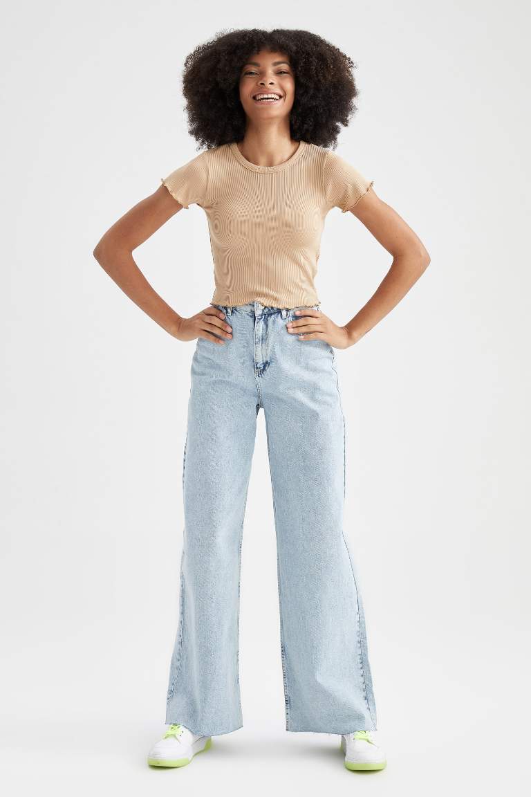 Coool Fitted Crop Bisiklet Yaka Kısa Kollu Fitilli Tişört