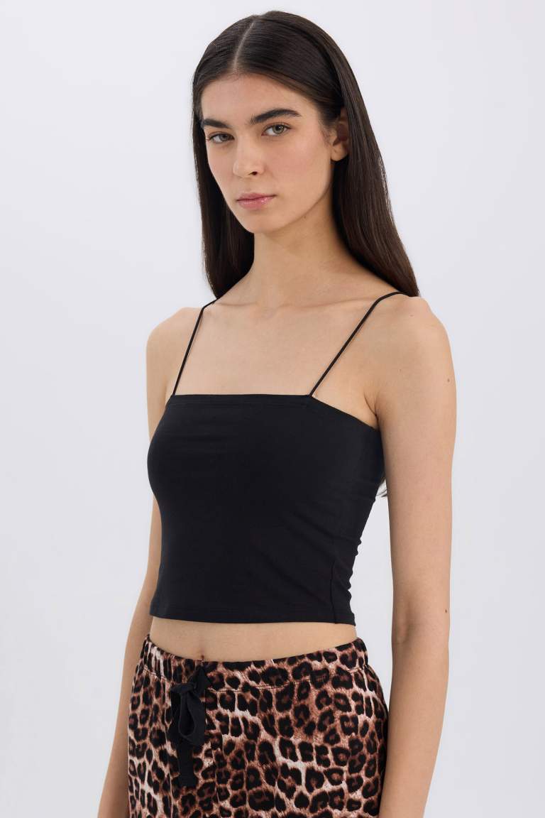 Fall in Love Thin Strappy Crop Cotton Black Undershirt