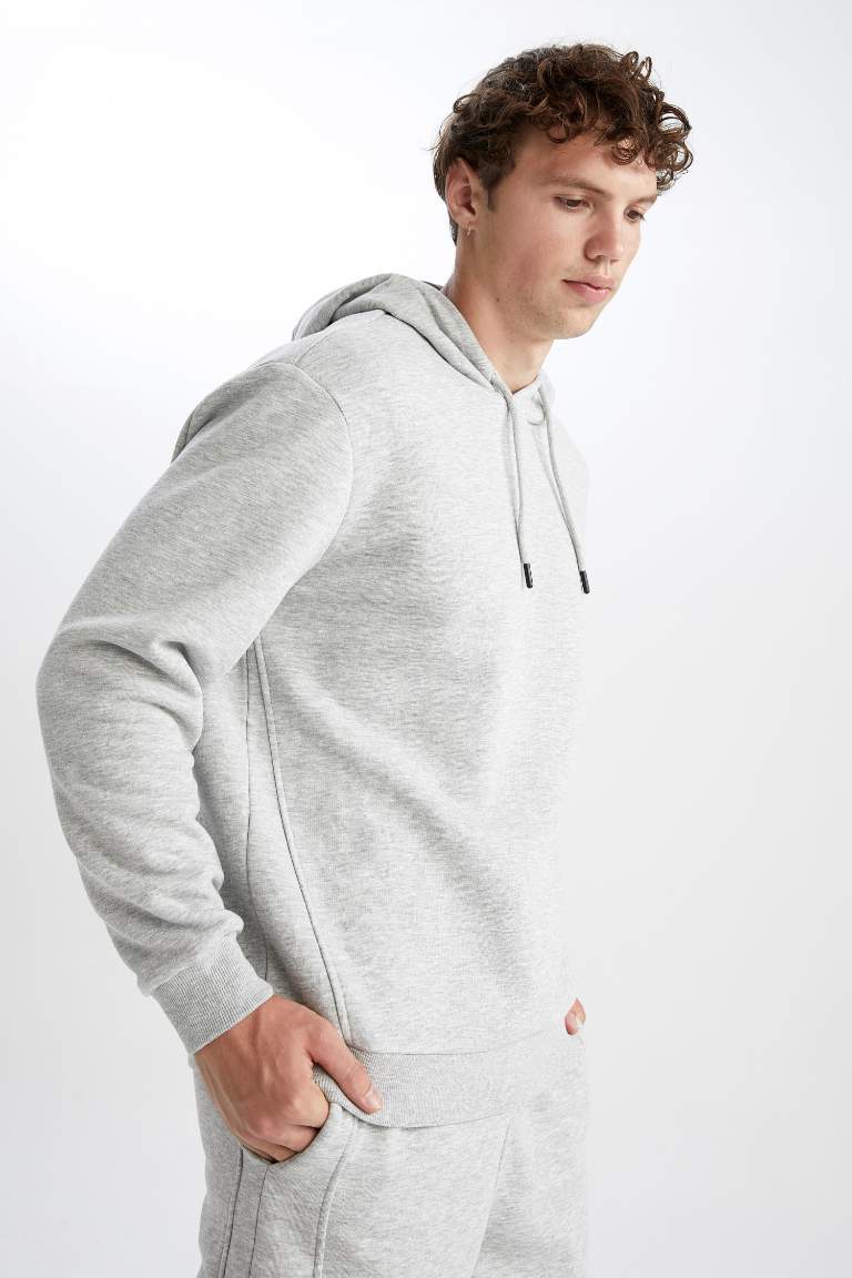 DeFactoFit Standart Fit Kapüşonlu Sweatshirt