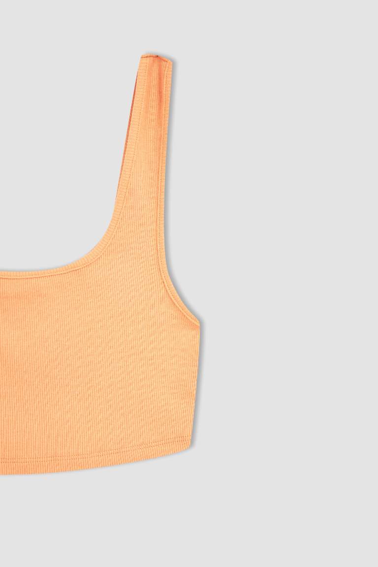 Slim Fit Crew Neck Ribbed Crop Singlet