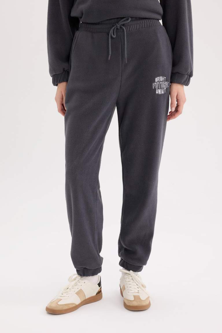 Standart Fit Polar Eşofman Altı Beli Bağcıklı Lastikli Paça Cepli Baskılı Uzun Boy