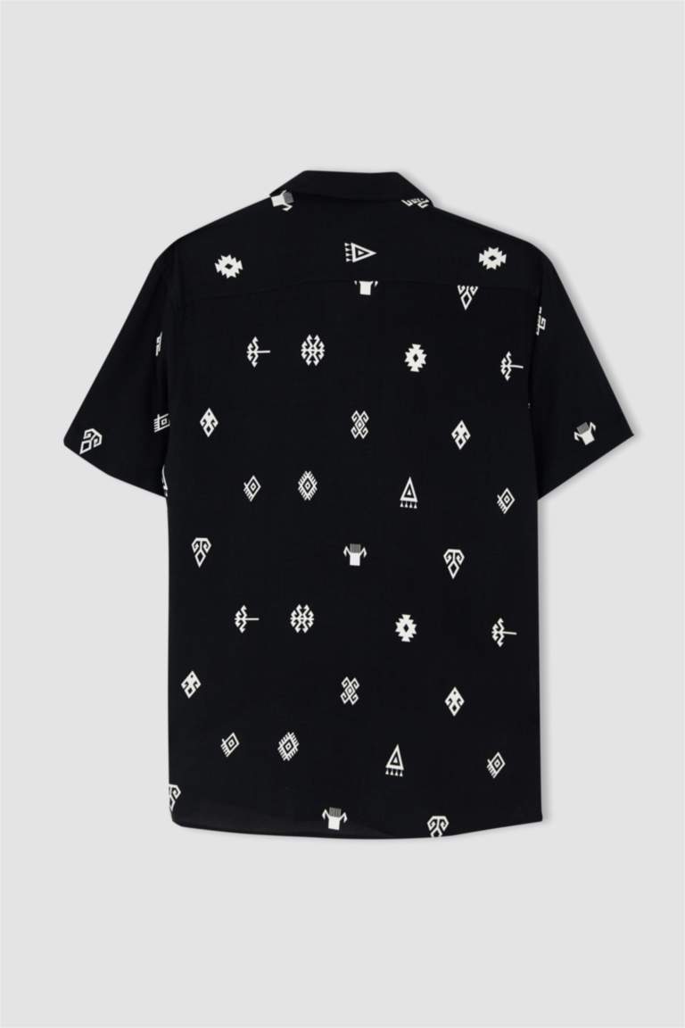 Regular Fit Printed Viscose Short Sleeve Hawaiian Shirt