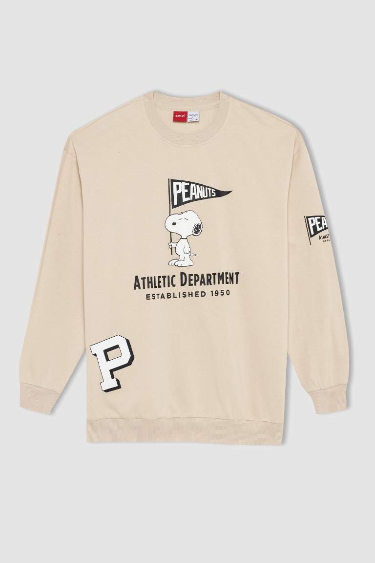 Boxy Fit Snoopy Licensed Sweatshirt