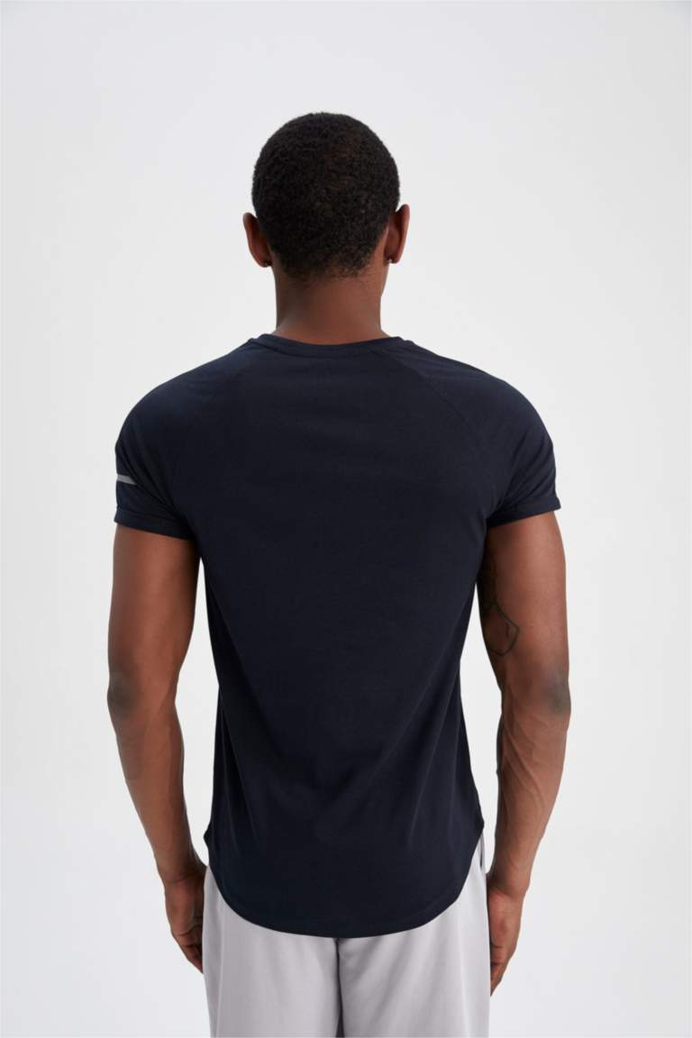 Defacto Fit Long Muscle Fit Crew Neck Short Sleeve T-Shirt