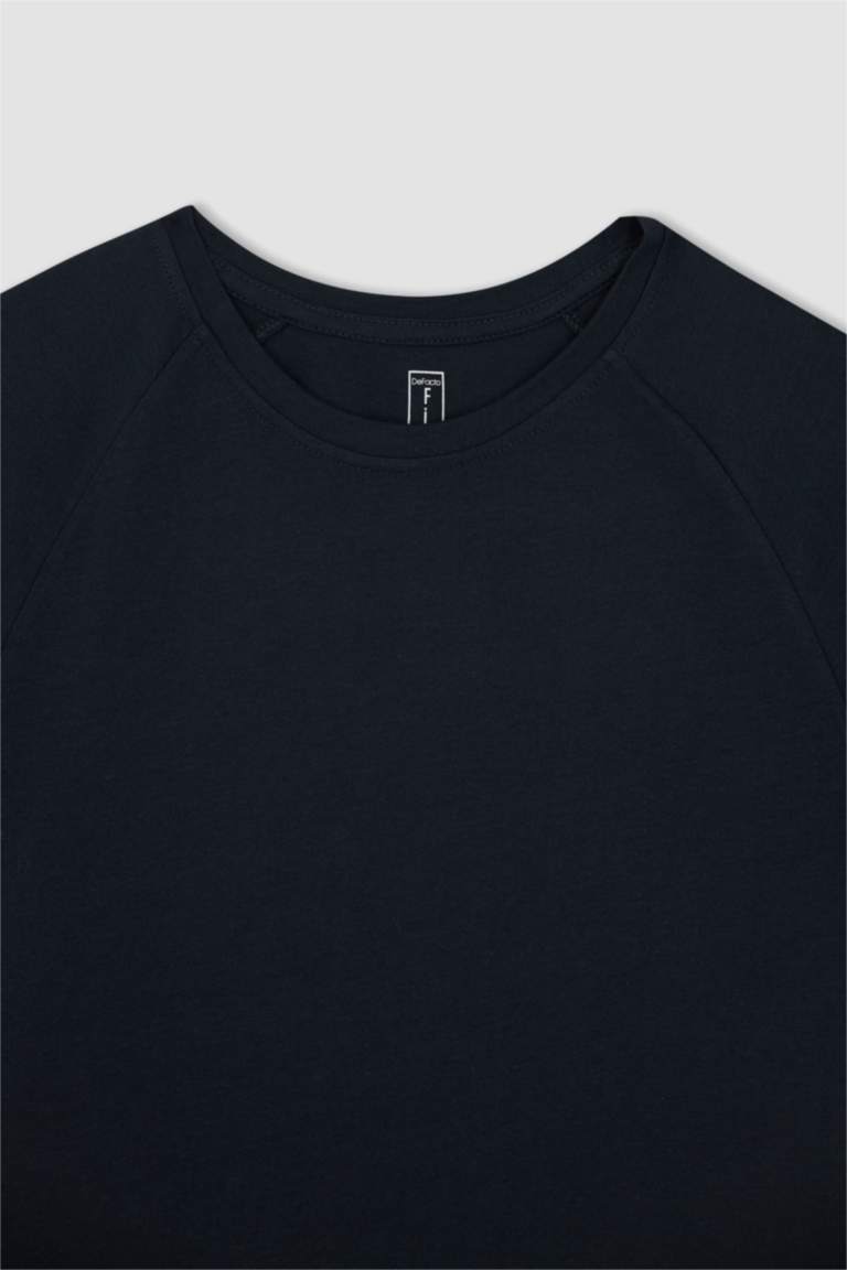 Defacto Fit Long Muscle Fit Crew Neck Short Sleeve T-Shirt
