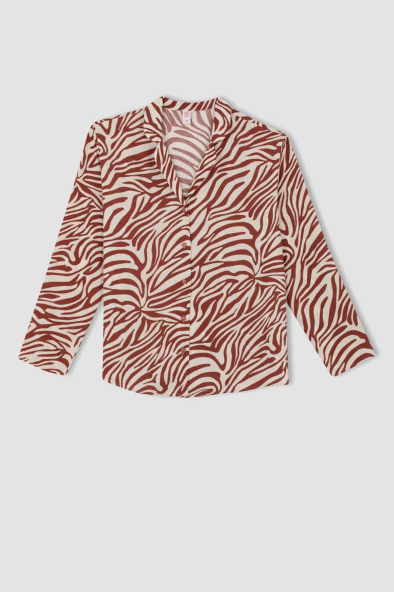 بلوزة قصة عادية بياقة بيجاما