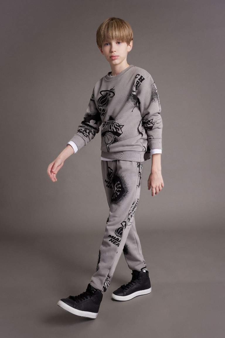 بنطلون سويت بانتس اولادي قصة عادية بأستك من تحت من NBA