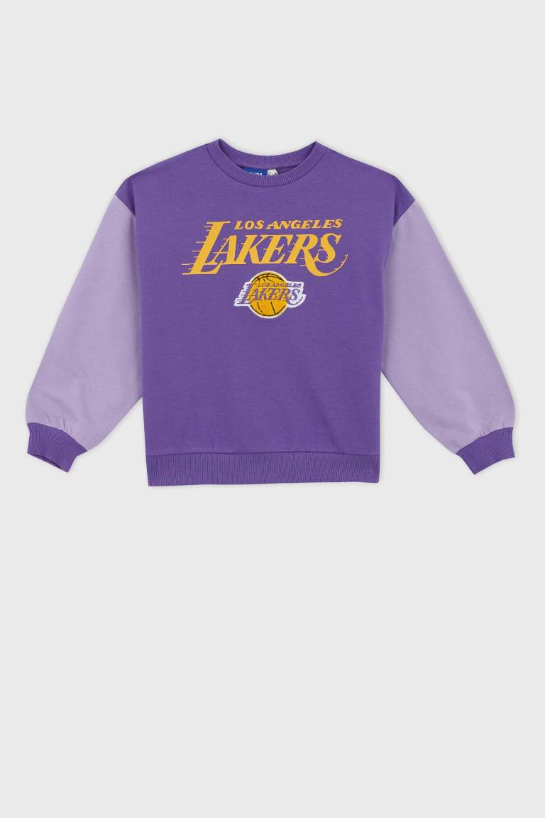 Relax Fit NBA Los Angeles Lakers Licensed Crew Neck Sweatshirt