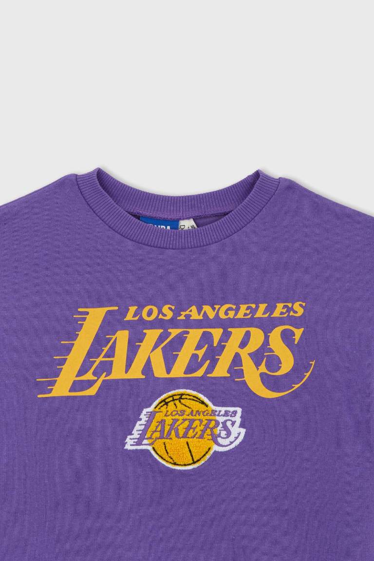 Relax Fit NBA Los Angeles Lakers Licensed Crew Neck Sweatshirt