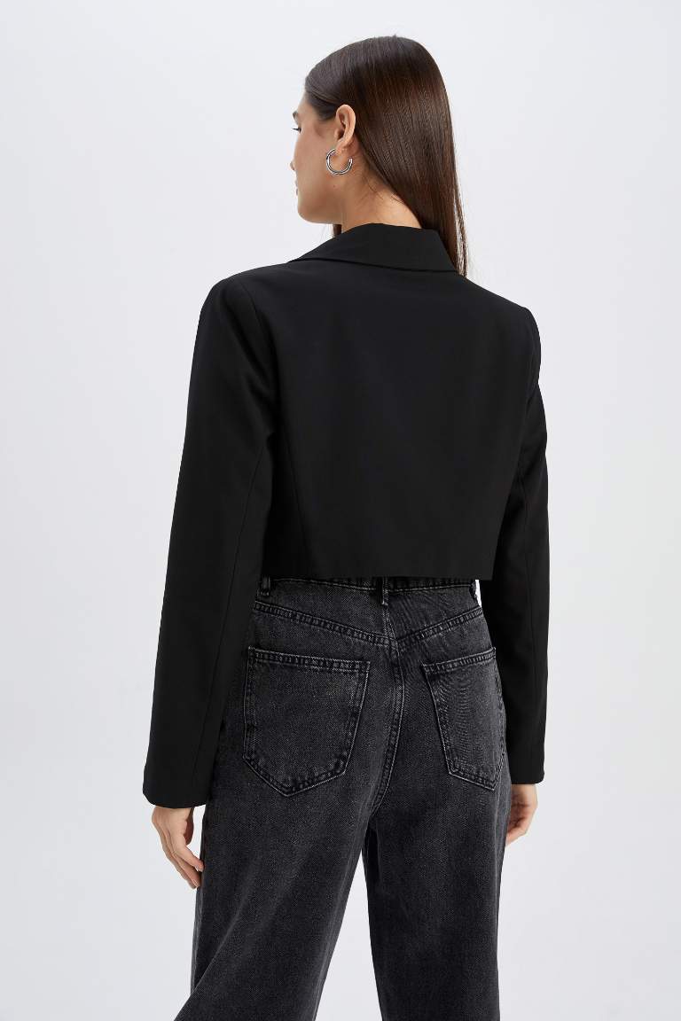 Coool Cropped Fit Blazer Ceket