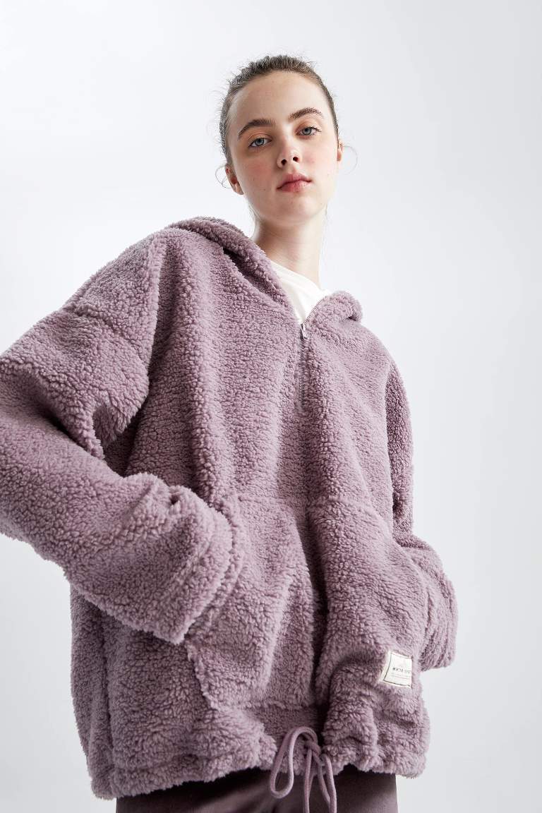 Oversize Geniş Kalıp Kapüşonlu Kanguru Cepli Yarım Fermuarlı Pelüş Sweatshirt