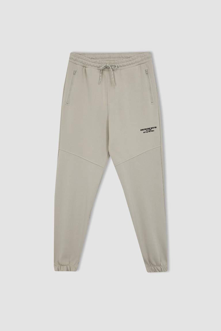 Regular Fit Zipper Pocket Sweatpants