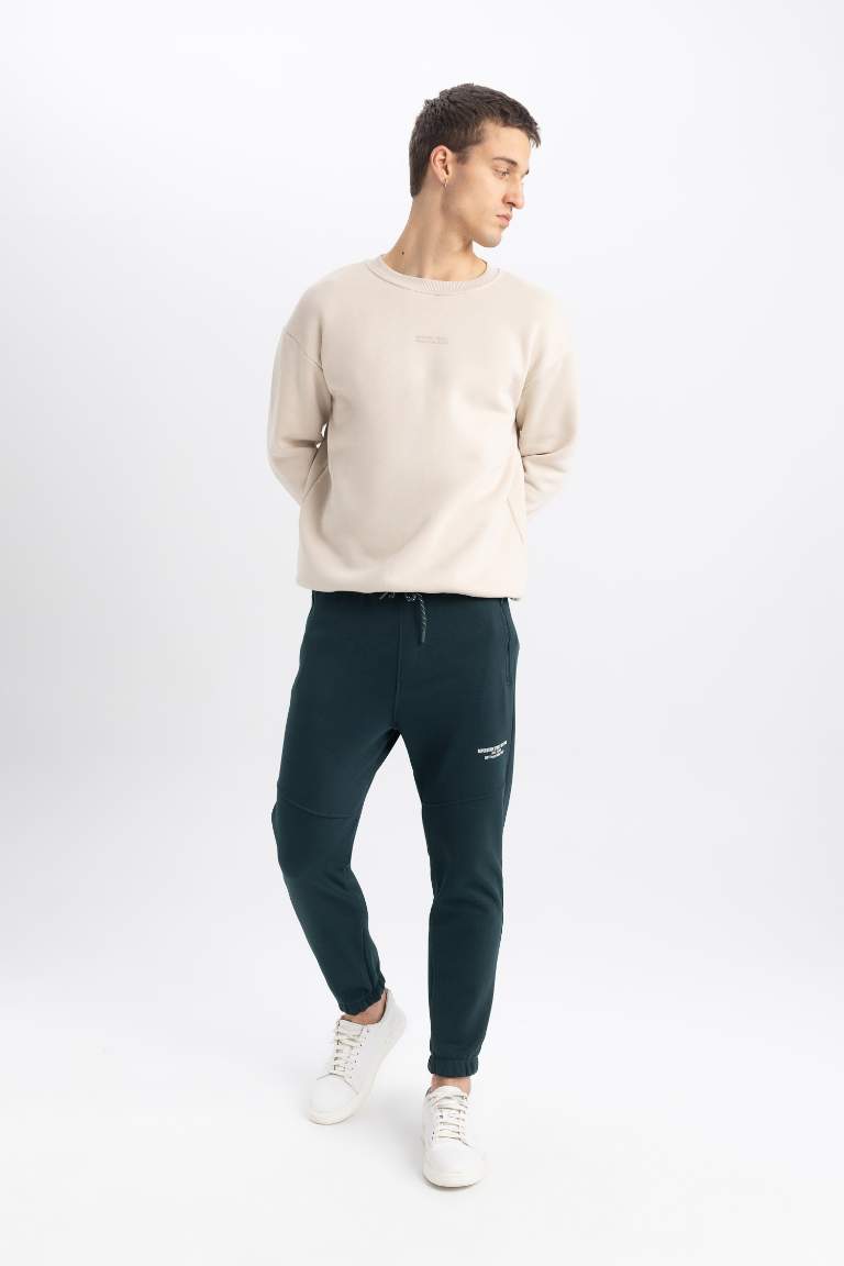 Regular Fit Zipper Pocket Sweatpants