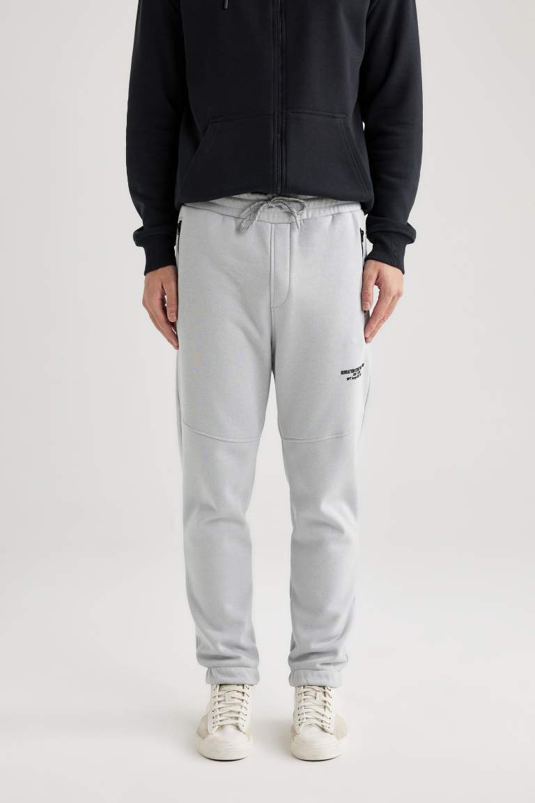 Regular Fit Zipper Pocket Sweatpants