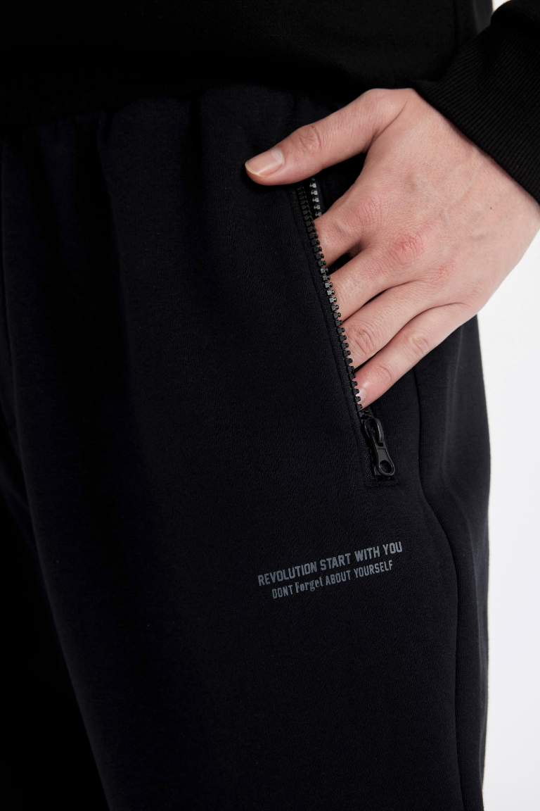 Regular Fit Zipper Pocket Printed Sweatpants