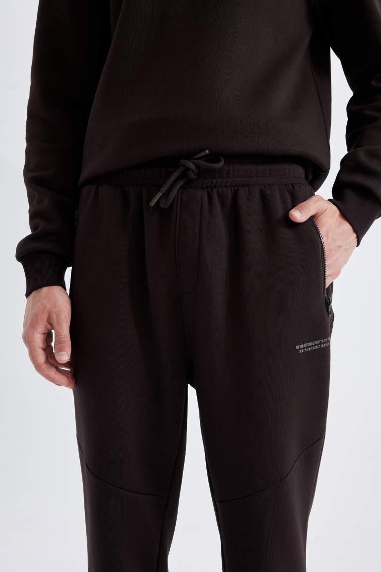 Regular Fit Zipper Pocket Printed Sweatpants