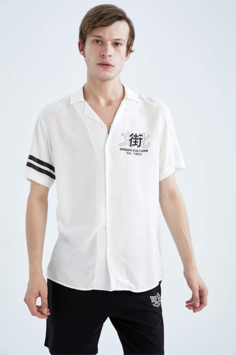 قميص بأكمام قصيرة فيسكوز بقصة عادية ياقة جاكيت