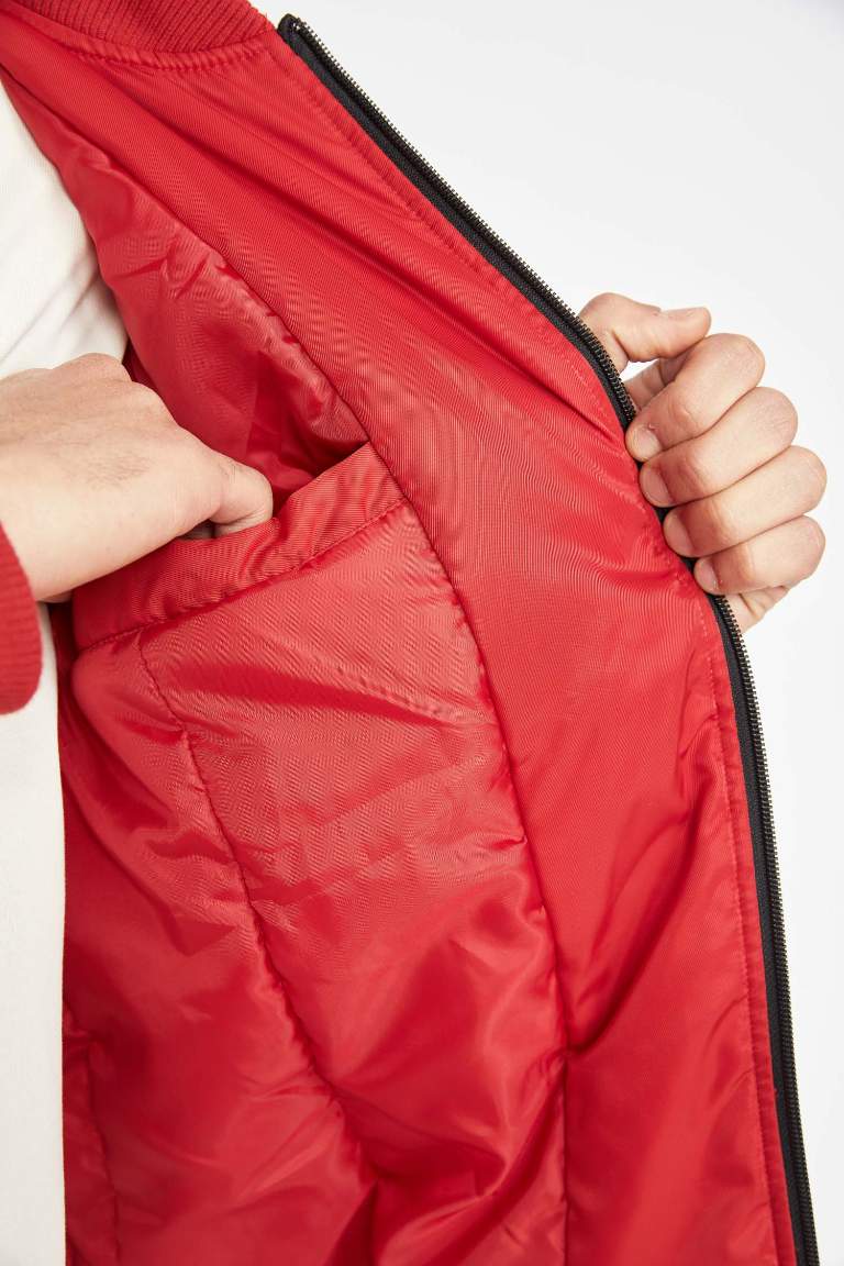 Su İtici Oversize Geniş Kalıp Kolej Yaka Fermuarlı Cepli Mevsimlik Bomber Mont Ceket
