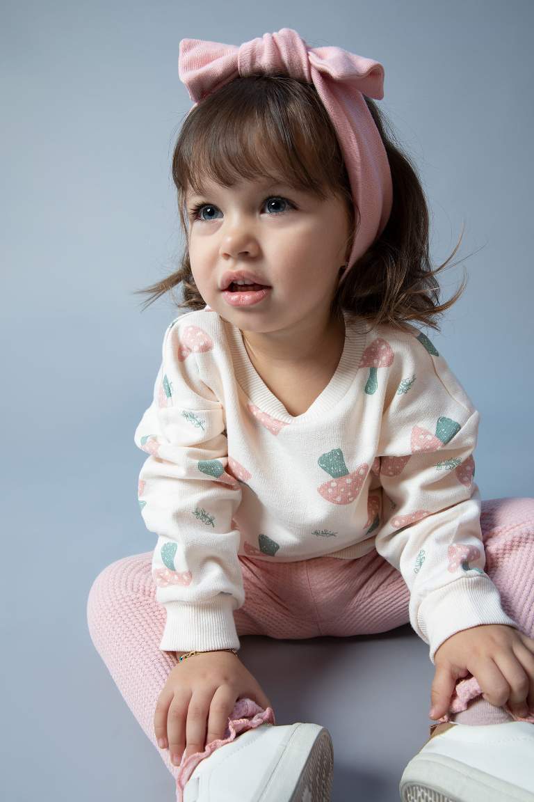 Kız Bebek Bisiklet Yaka Desenli İçi Yumuşak Tüylü Sweatshirt