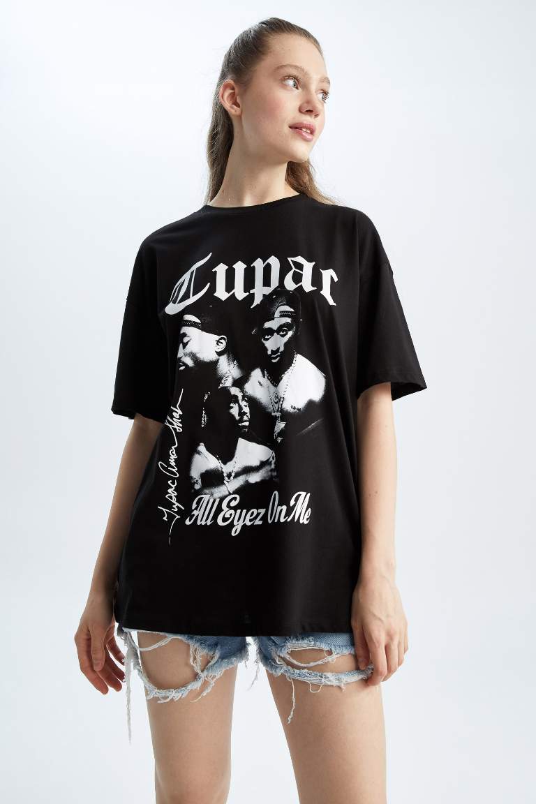 Oversize Fit Tupac Shakur licensed Printed Short Sleeve T-Shirt