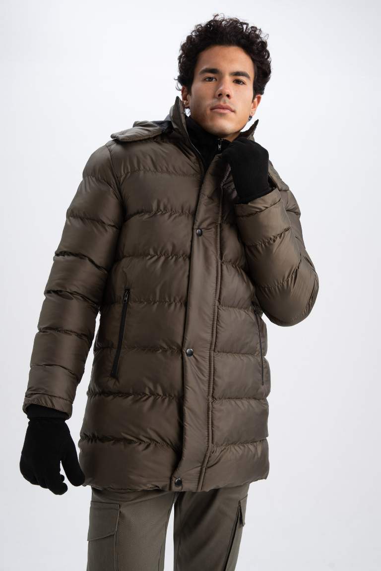 Slim Fit Kapüşonlu Puffer Şişme Mont Parka