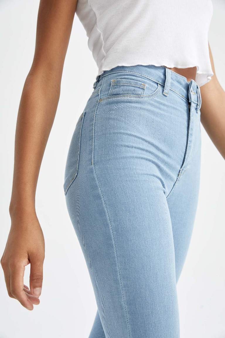 Super Skinny Jegging Fit High Waist Jeans