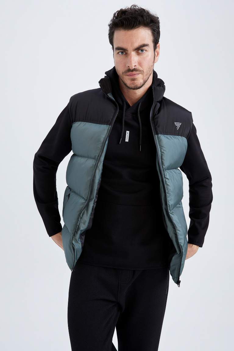 DeFactoFit Regular Fit Yelek