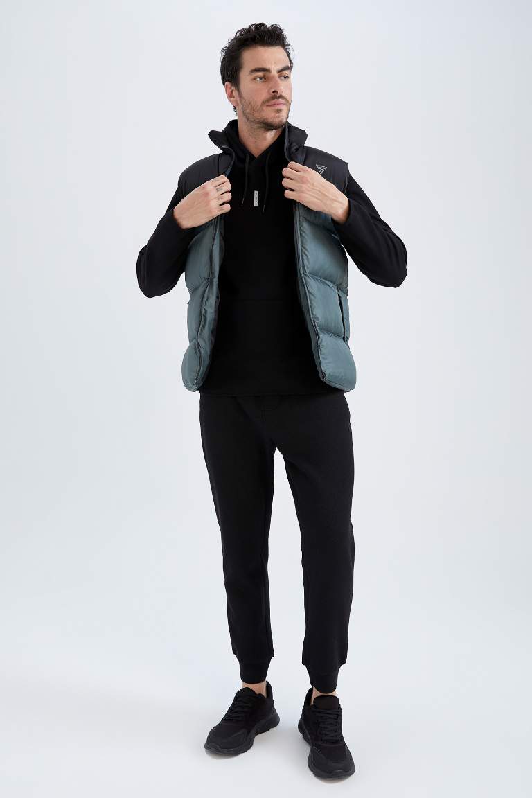 DeFactoFit Regular Fit Yelek