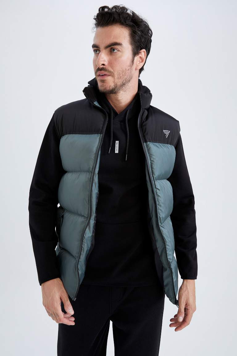 DeFactoFit Regular Fit Yelek