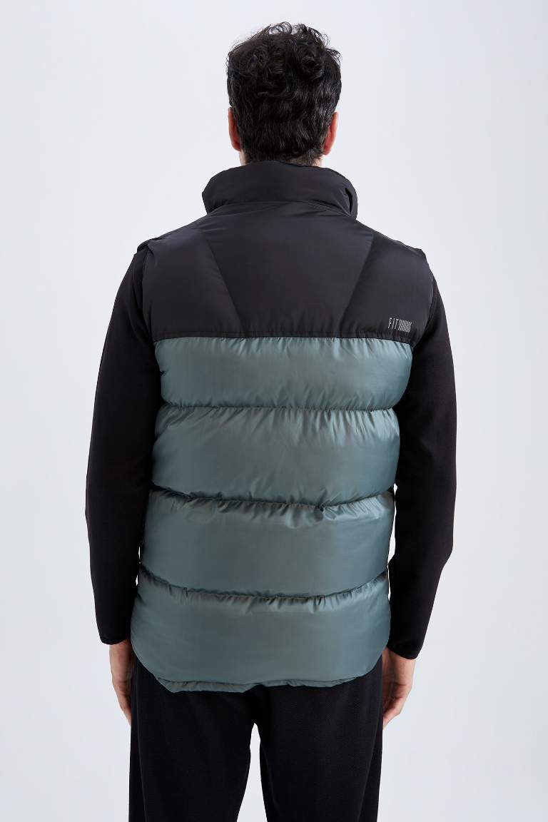 DeFactoFit Regular Fit Yelek