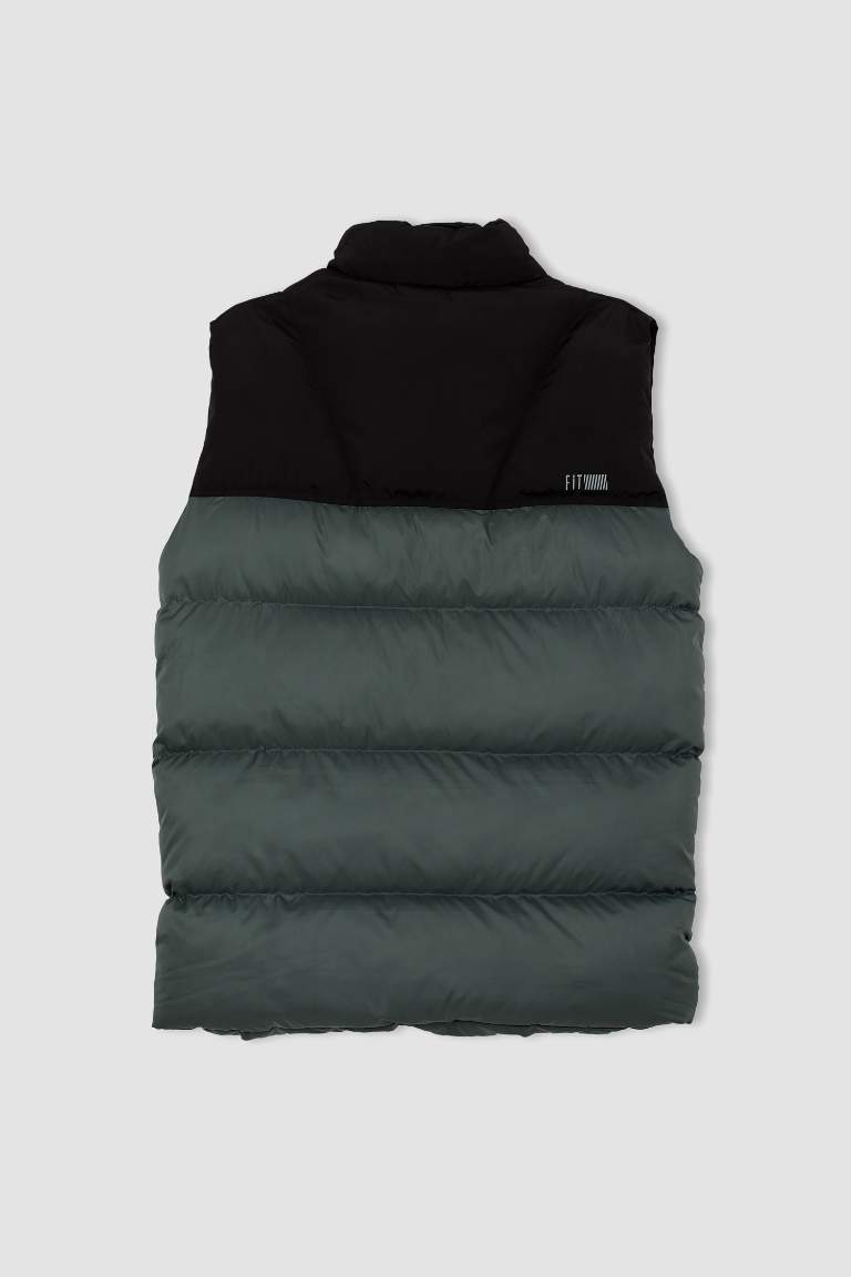 DeFactoFit Regular Fit Yelek