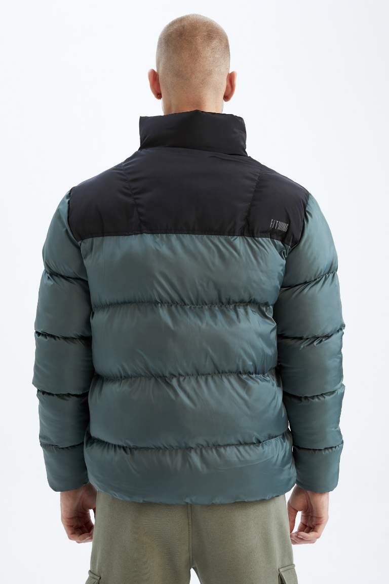 Su İtici Rüzgar Geçirmez DeFactoFit Oversize Fit Dik Yaka Mont