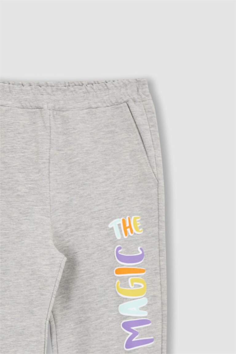 Қыздарға қалыпты пішім Шалбар