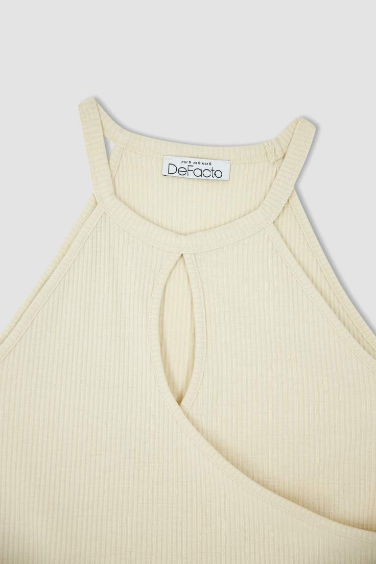 Slim Fit Camisole Crew Neck Tank Top