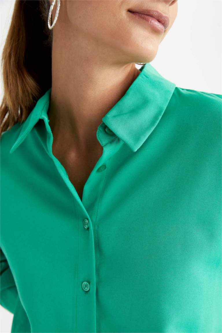 Chemise longue# coupe Boxy en modal. Col de chemise et manches longues. Premium | tous les