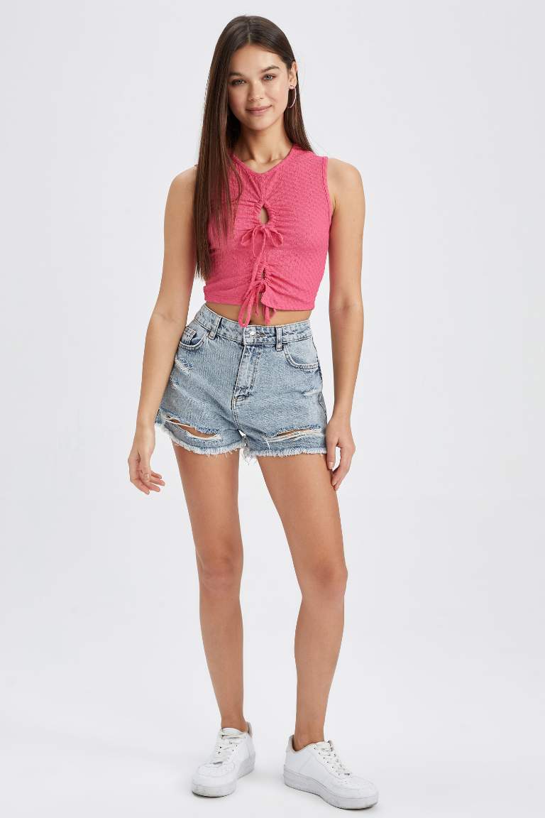 Coool Fitted Crinkle Fabric Tied Crop Singlet