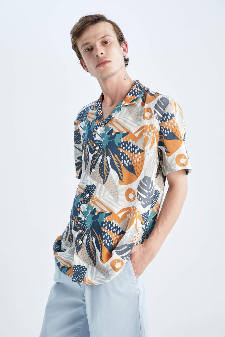 Regular Fit Apache Neck Viscose Printed Short Sleeve Shirt