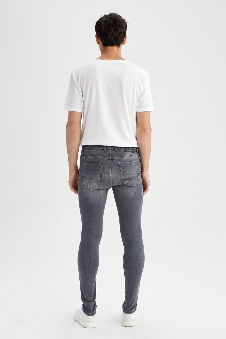 Grey MAN Super Skinny Extra Tight Fit Normal Waist Jeans 2668297 | DeFacto