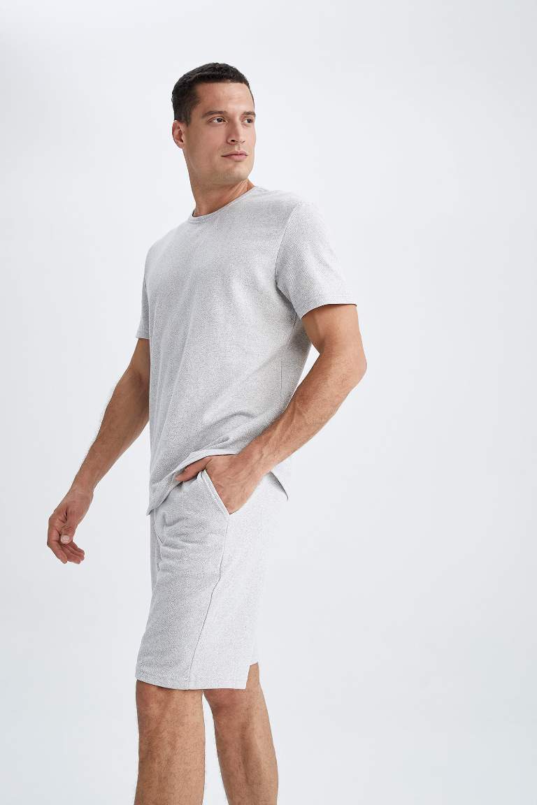 New Regular Fit Bisiklet Yaka Basic Tişört