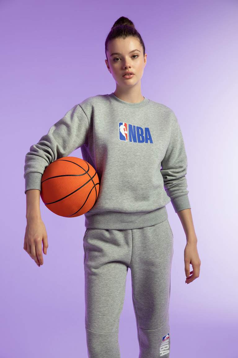 DeFactoFit NBA Standart Fit Bisiklet Yaka Sweatshirt