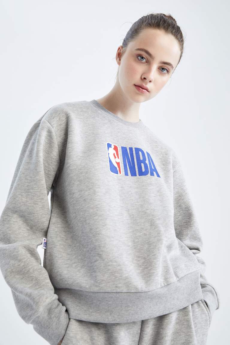 DeFactoFit NBA Standart Fit Bisiklet Yaka Sweatshirt