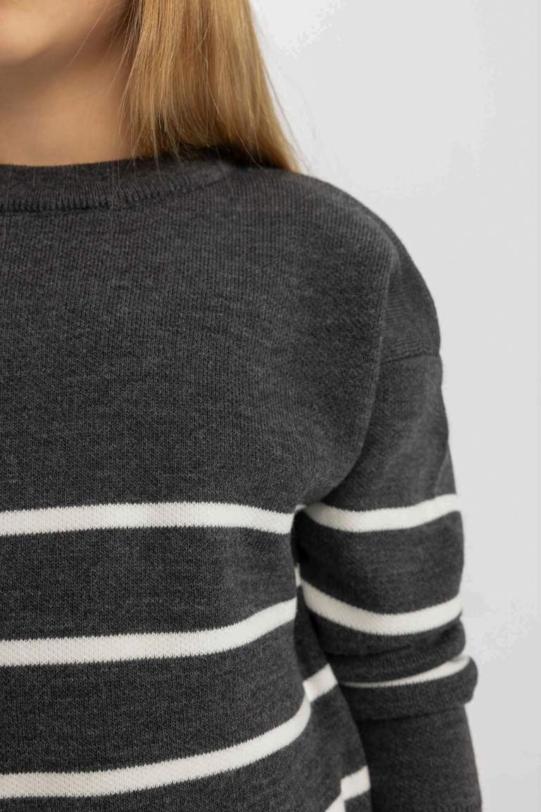 Pull tricot à rayures gris chiné à col rond pour fille