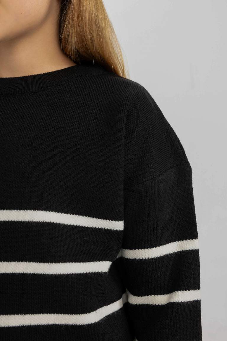 Girl Striped Crew Neck School Pullover