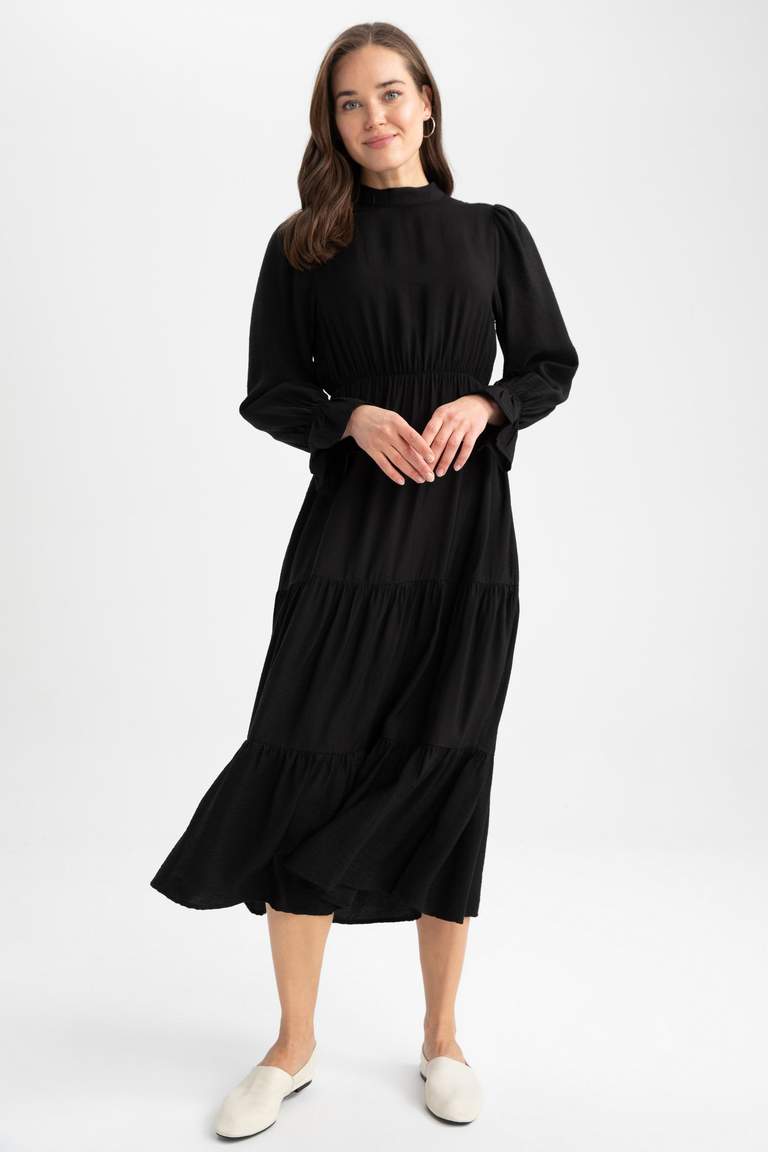 Black WOMAN Half Turtleneck Long Sleeve Dress 2702137 | DeFacto